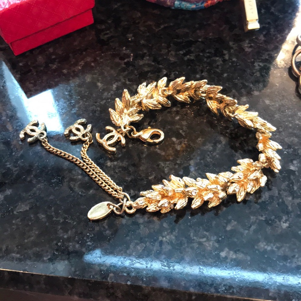 Chanel faux Bracelet